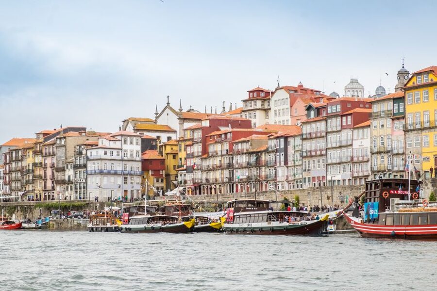 Porto: City Train Tour, River Cruise & Wine Cellar - Porto by train, cellar, and river