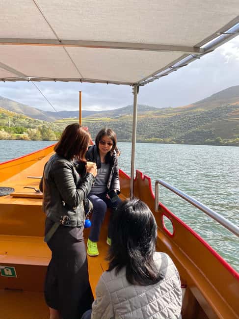 Porto: Douro Valley with Small Wineries, Lunch and Boat Tour - Guides, driving, and the feel of the day