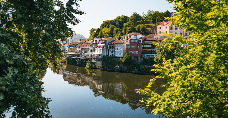 Porto: Douro Valley with Winery Lunch, Tastings & Cruise - FAQ