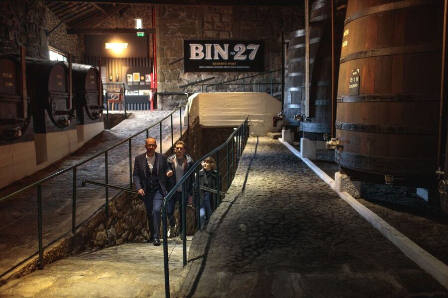 Porto: Fonseca Cellar Tour & Fado Show with Optional Dinner - Adding the WOW Porto dinner