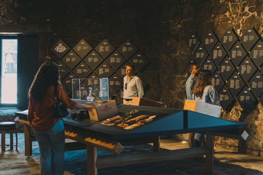 Porto: Fonseca Cellar Tour & WOW Museum Pack - Choosing the right WOW museum
