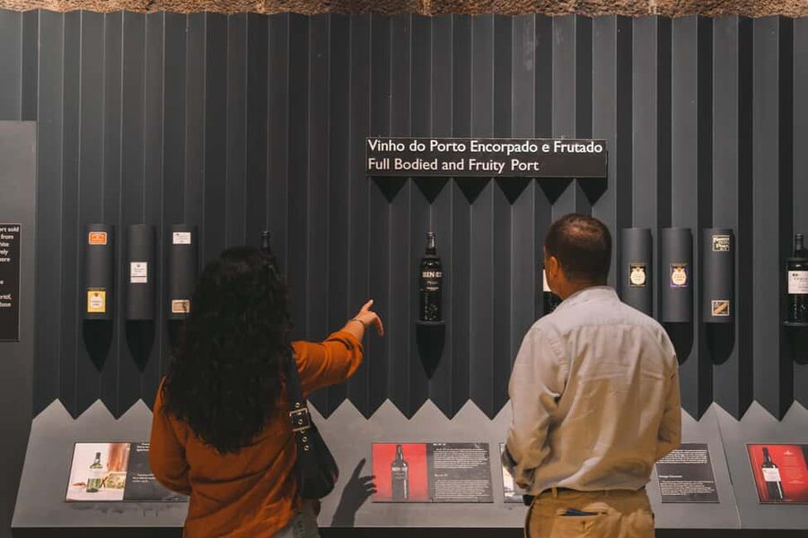Porto: Fonseca Cellar Tour & WOW Museum Pack - How long should you allow?