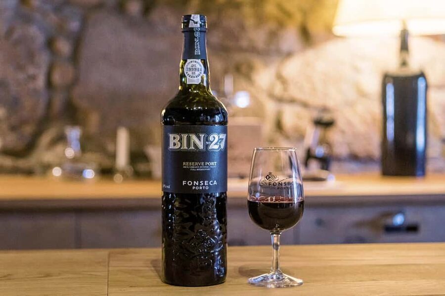 Porto: Fonseca Wine Cellar & WOW The Wine Experience - The best way to use the audio guide
