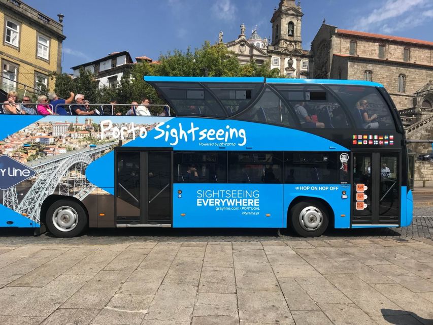 Porto: Hop-on Hop-off Bus with Optional Cruise & Wine Cellar - The easiest way to get your bearings in Porto