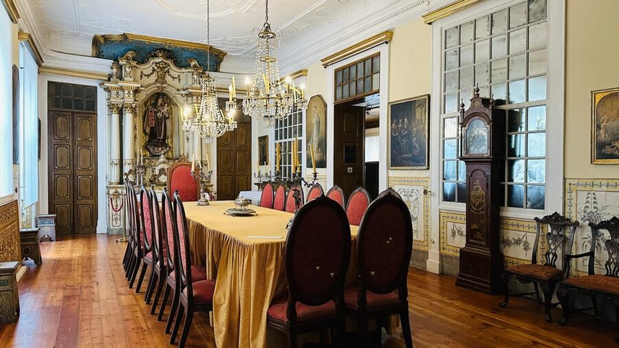 Porto to Gaia Experience: City Walk and Wine Cellars - What the Guides Add
