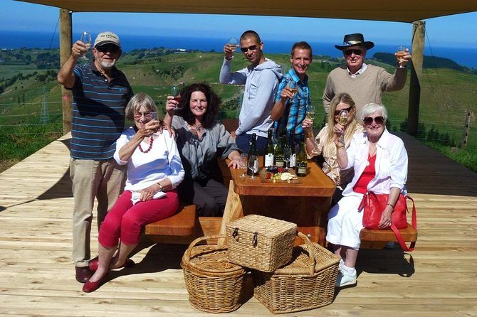 Premium 4 -Best Wineries Napier Hawke's Bay Tour, 5.5h - 6Hours - A small group, but not always a tiny one