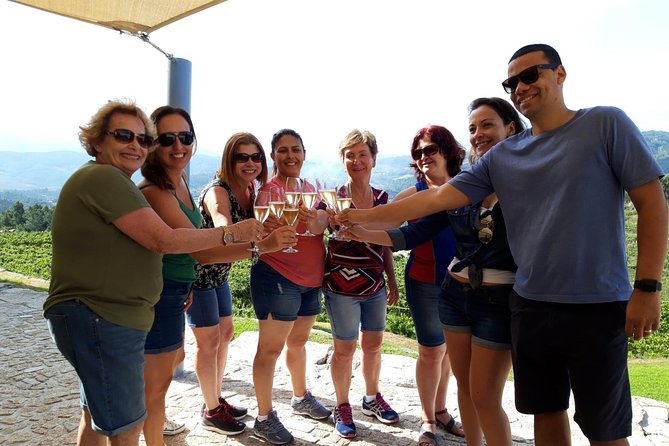 Premium Tasting | Quinta de Santa Cristina Vinho Verde - What the experience does best