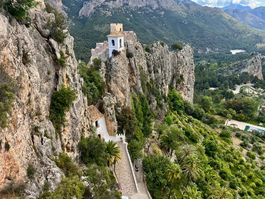Premium Tour: Winery 7 Tastings + Guadalest Castle | Small group - Is $159 a fair price?