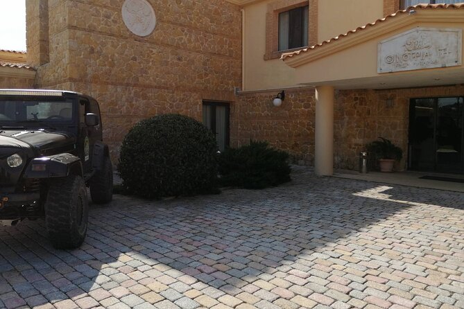 Private 4x4 Wine Tour from Athens to Marathon Lake and a Winery - Should you book it?