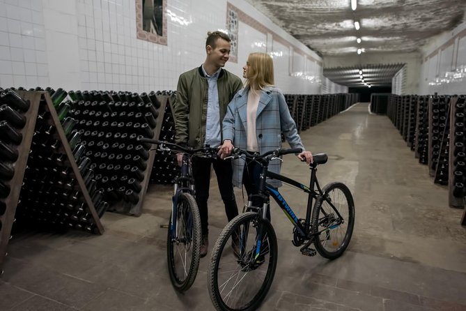 Private Bike Tour to Cricova Winery with wine tasting and lunch - Price, group size, and what is included
