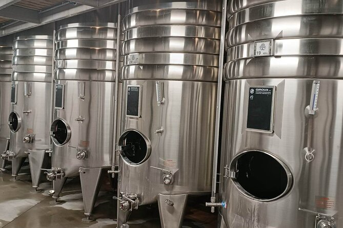 Private Full Day Tour Avignon & Wine Tasting Chateauneuf du Pape - A wine stop in Châteauneuf-du-Pape