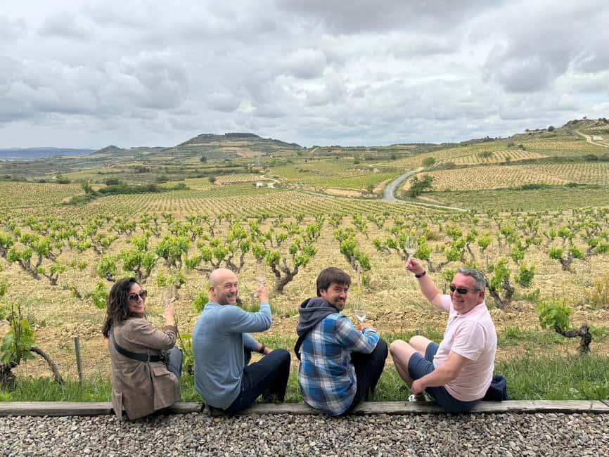 Private La Rioja Day: Visit 2 Premium Wineries with lunch. - Key points at a glance