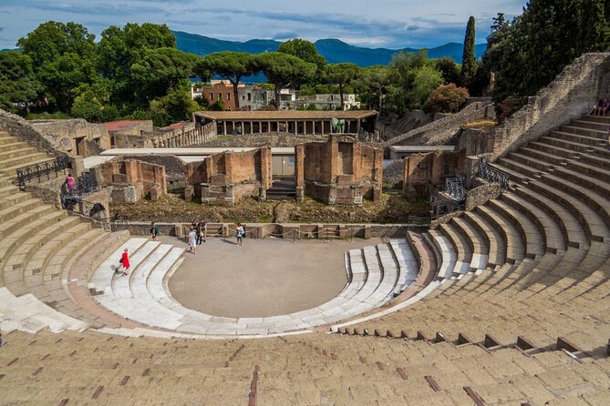 Private Pompeii Tour with Archaeologist & Winery on Mt Vesuvius - Entering through Porta Marina