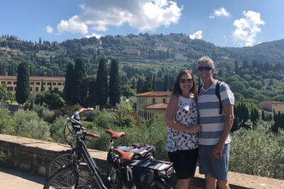 Private Self-Guided E-Bike Ride in Tuscany with Vineyard Visit