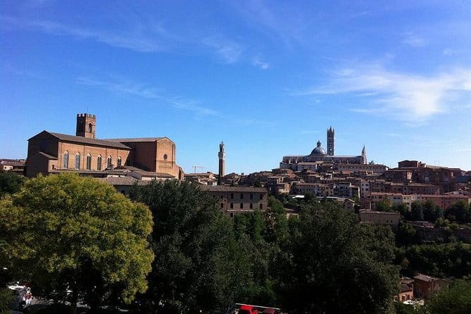 Private Siena San Gimignano Tour from Florence with Winery Lunch - San Gimignano gives you two hours to choose your own route