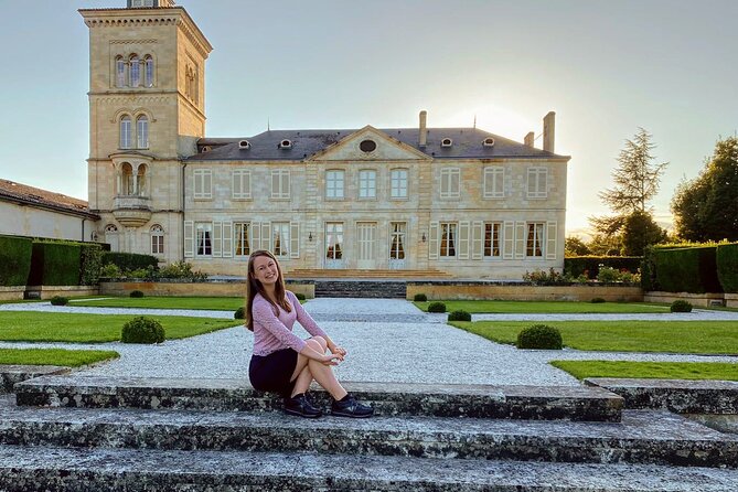 Private tour in the prestigious Médoc wine region - Château photos and the pleasure of the road