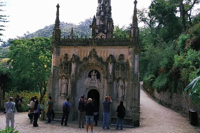 Private tour of Pena palace and Quinta da Regaleira - Is $276.89 per person fair value?