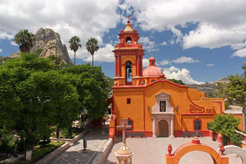 Private tour to Peña de Bernal & Freixenet Winery from CDMX - Who will enjoy this Querétaro day trip