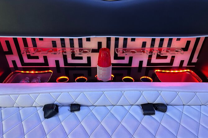 Private Vineyard Tour in Party Bus (4 Vineyards), Includes Lunch - Lunch, music, and the small details that help