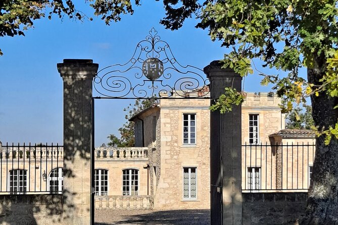 Private Wine Lovers - Super St Emilion - behind the scenes visits top chateaux and medieval town - A full day on Bordeaux’s Right Bank