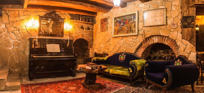 Private Wine tasting in Historic Karalashvili Wine Cellar - Entering a 200-year-old cellar in Tbilisi Old Town