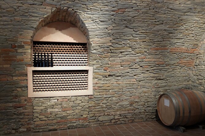 Private Winery and Vineyard Tour with Wine Tasting - Who will enjoy this two-hour visit most?