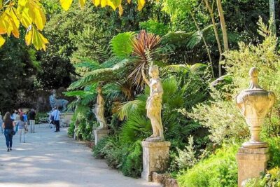 Quinta da Regaleira Skip the Line Tickets with Host