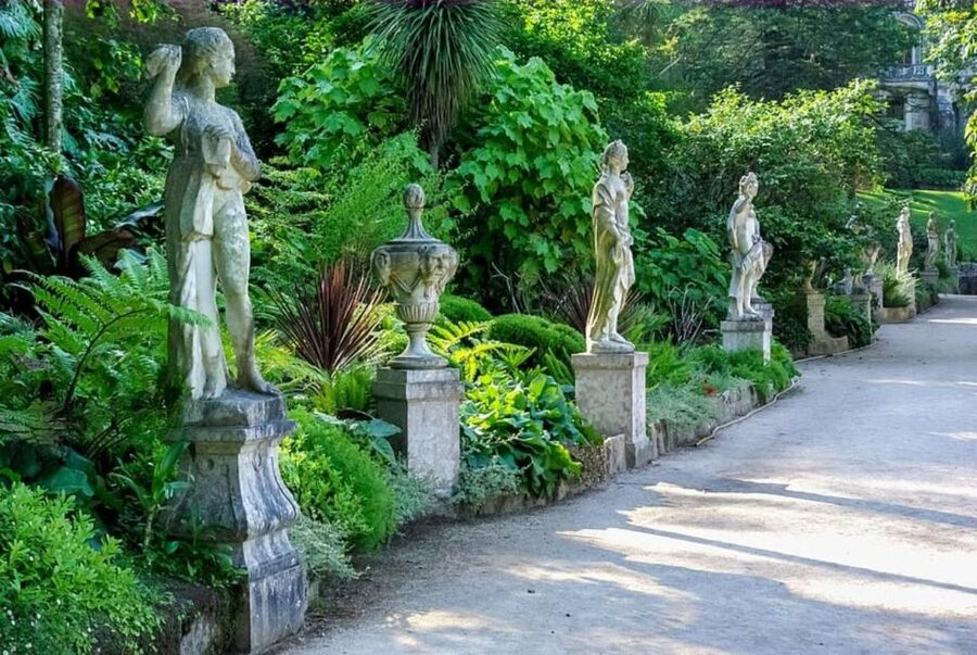Quinta da Regaleira Skip-the-Ticket-Line Entry & Audioguide - Entering with a timed e-ticket