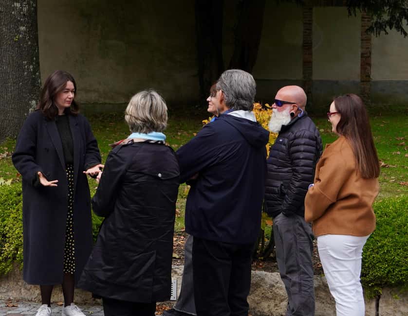 Reims: Veuve Clicquot and Family-Run Winery Day Tour & Lunch - Who should book this tour?