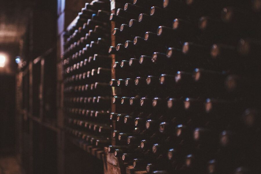 Rethymno: Private Winery & Olive Oil Tasting Tour with Lunch - Dourakis Winery and its Cretan wines