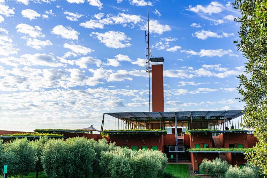 Rocca di Frassinello Winery: Tour & Wine Tasting in Tuscany - Starting on the terrace with wide Maremma views
