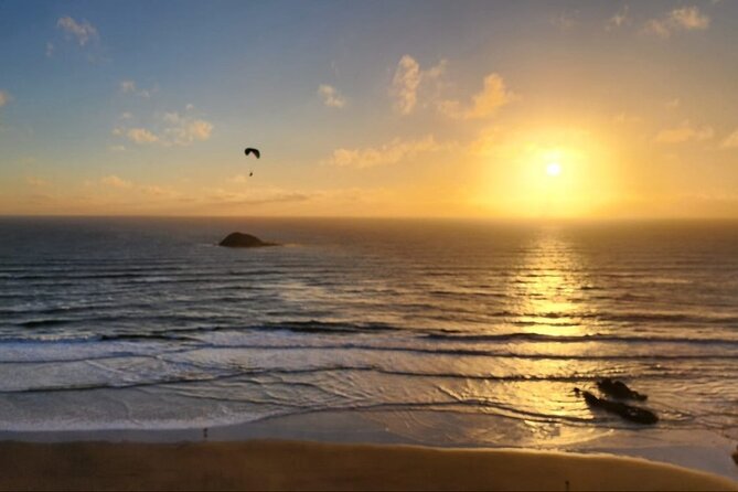 Romantic Auckland Sunset tour with Winery & Thermal pool - An evening built around contrast