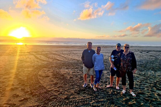 Romantic Auckland Sunset tour with Winery & Thermal pool - Who will enjoy this Auckland evening?