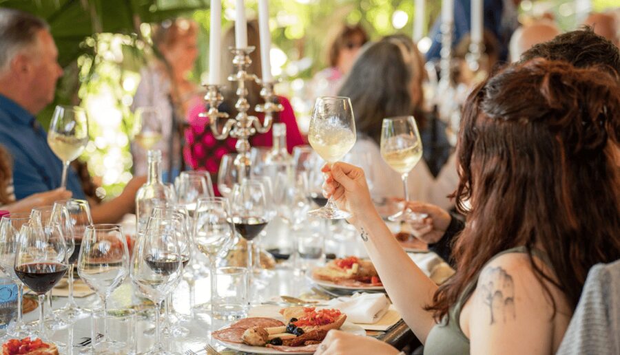 Rome: Private Tour to San Gimignano, Siena & Winery Visit - A Tuscan winery with 15 tastings