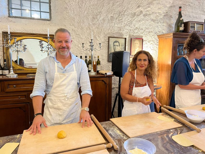 Rome: Private Wine Tour and Pasta Making Class in a Winery - The guide and the feel of the visit