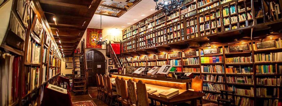 Rueda, Valladolid: Visit Bodegas Mocén for art, history, culture, and wine - Entering the 12ºC underground cellars