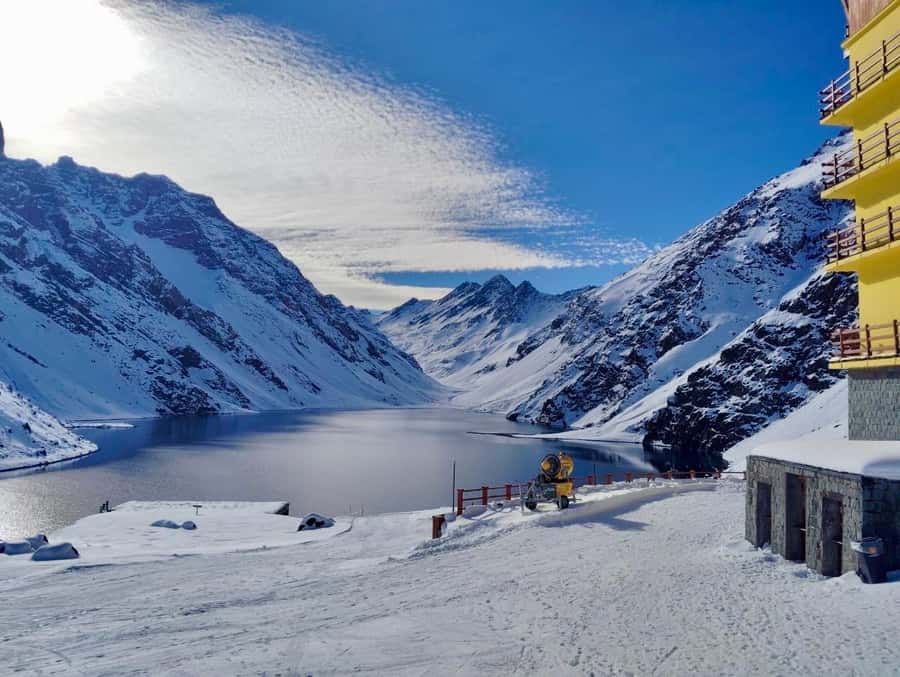 Santiago: Inca Lagoon and Vineyard Visit with Wine Tasting - Who should book this Andes excursion?