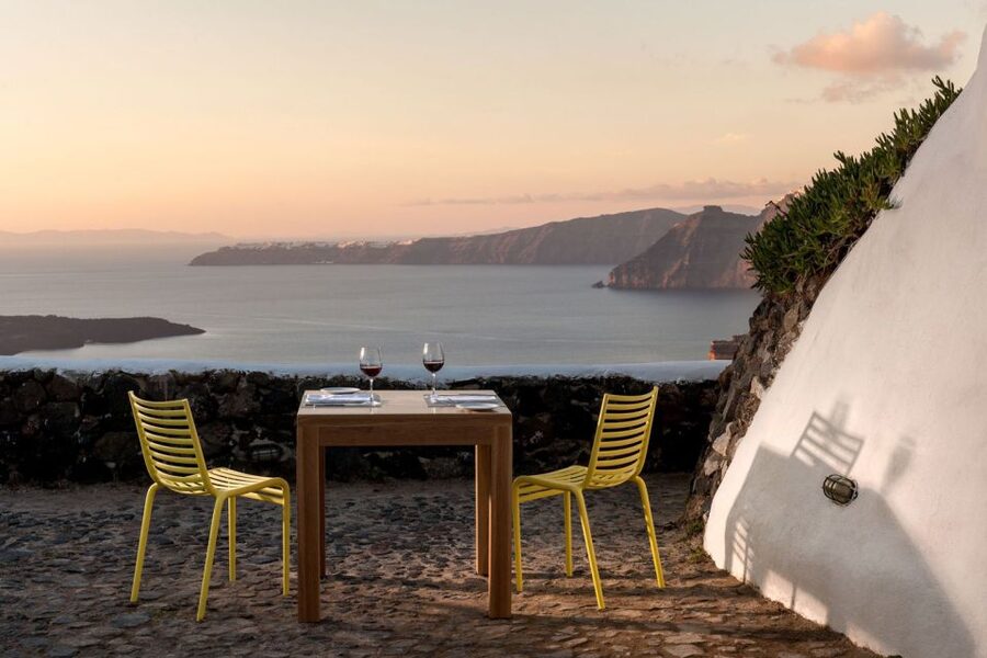 Santorini: Catamaran Cruise, Winery, & Oia Sunset Combo Tour - Key points at a glance