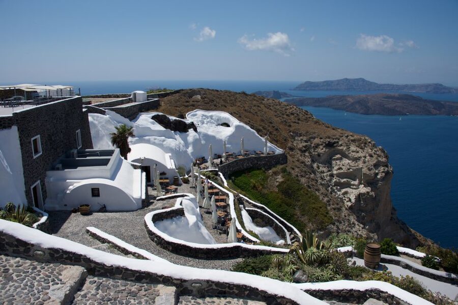 Santorini: Three Wineries and One Brewery Tour with Tastings - The last tasting may be at Anhydrous or another winery