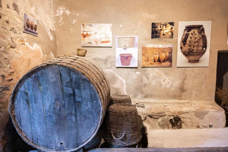 Santorini: Wine Tasting in locals wineries - Key points to know before booking