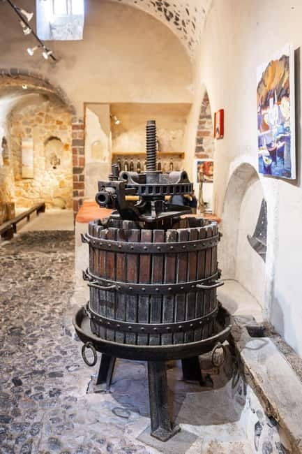 Santorini: Wine Tasting in locals wineries - Who will enjoy this wine tour most?