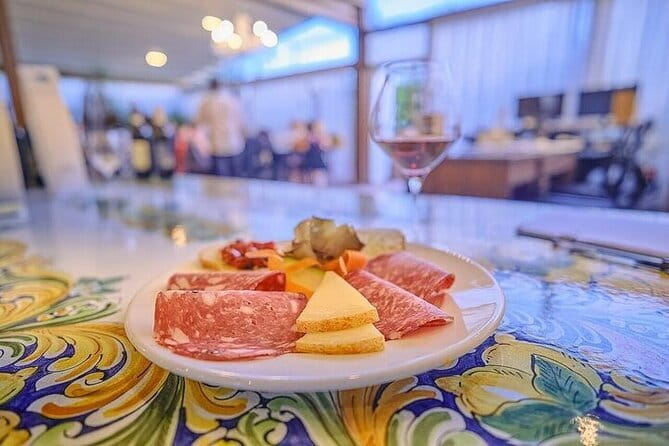 Semi-Private Chianti Wine Tour with Dinner in Tuscany Vineyard - Tiziana’s guiding style matters