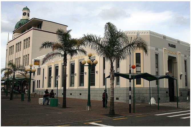 Shore Excursion: Napier/ Hawke's Bay & Premium Wineries tour - Why this four-hour Napier tour works on a cruise stop