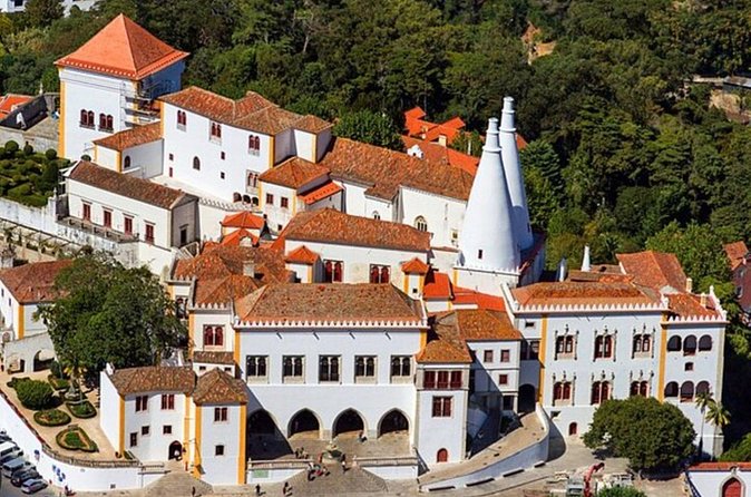 Sintra,Palácio da Pena,Quinta da Regaleira and Cascais - Cascais Bay and the Estoril drive