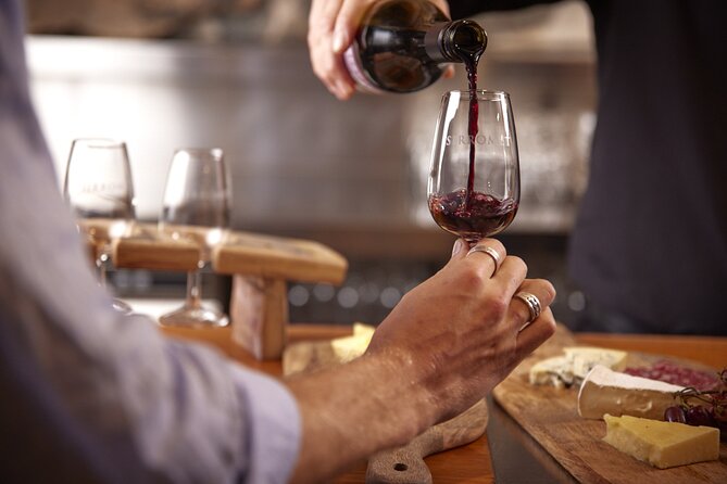 Sirromet Cellar Door Wine Tasting Public Tour with Lunch - Should you book Sirromet’s public tour?