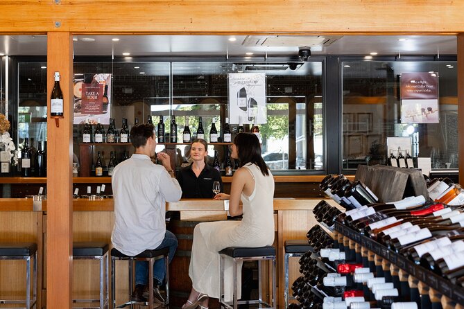 Sirromet Winery Tour and Taste and 2 Course Lunch - Lunch at the cellar door