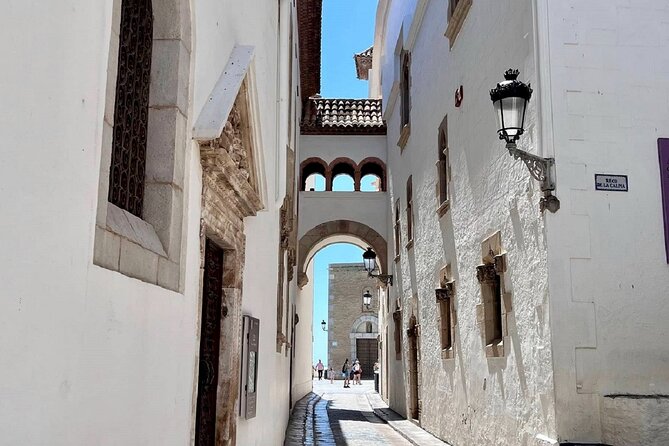 Sitges sailing, walking and winery tour - Timing, Price, and Practical Planning