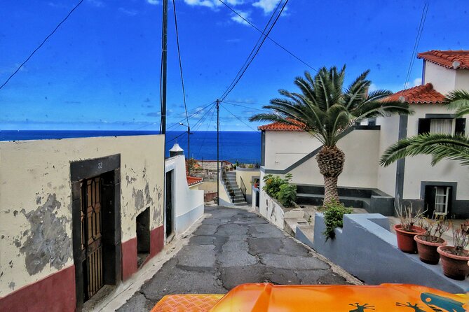 Skywalk, Vineyards, Landscapes and 4x4 Experience in Madeira - Price, pickup, and extra charges