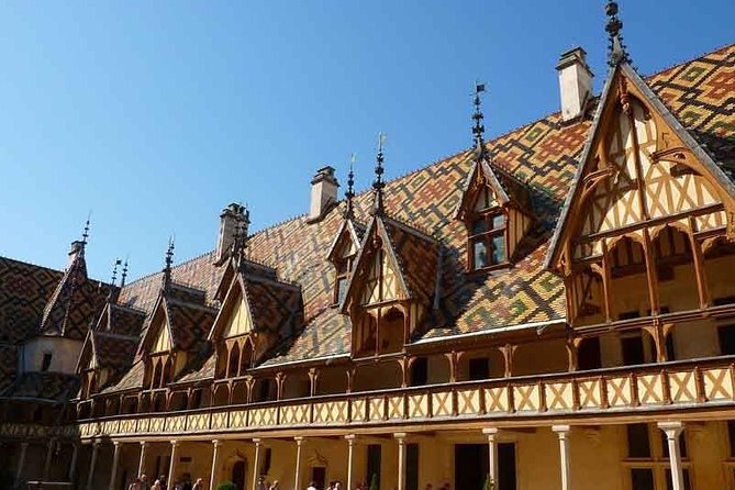 Small-Group Full-Day Tour of Côte de Nuits, Côte de Beaune Vineyards and Beaune Historical District - The afternoon route through the Côte de Beaune