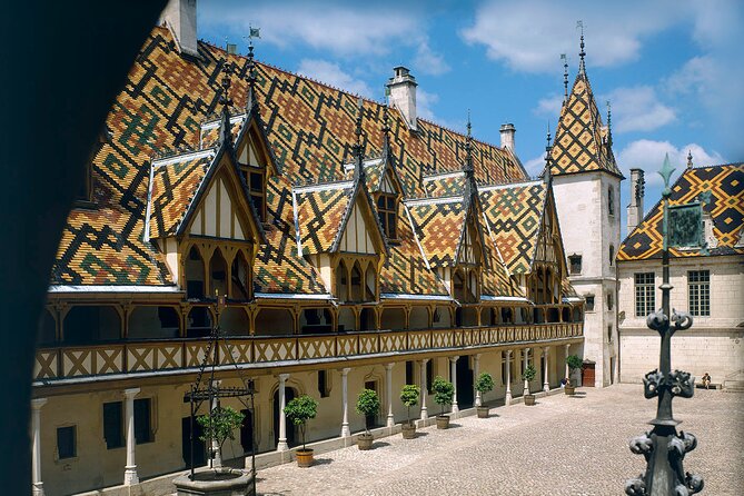 Small-Group Full-Day Tour of Côte de Nuits, Côte de Beaune Vineyards and Beaune Historical District - Price, pace, and what you receive